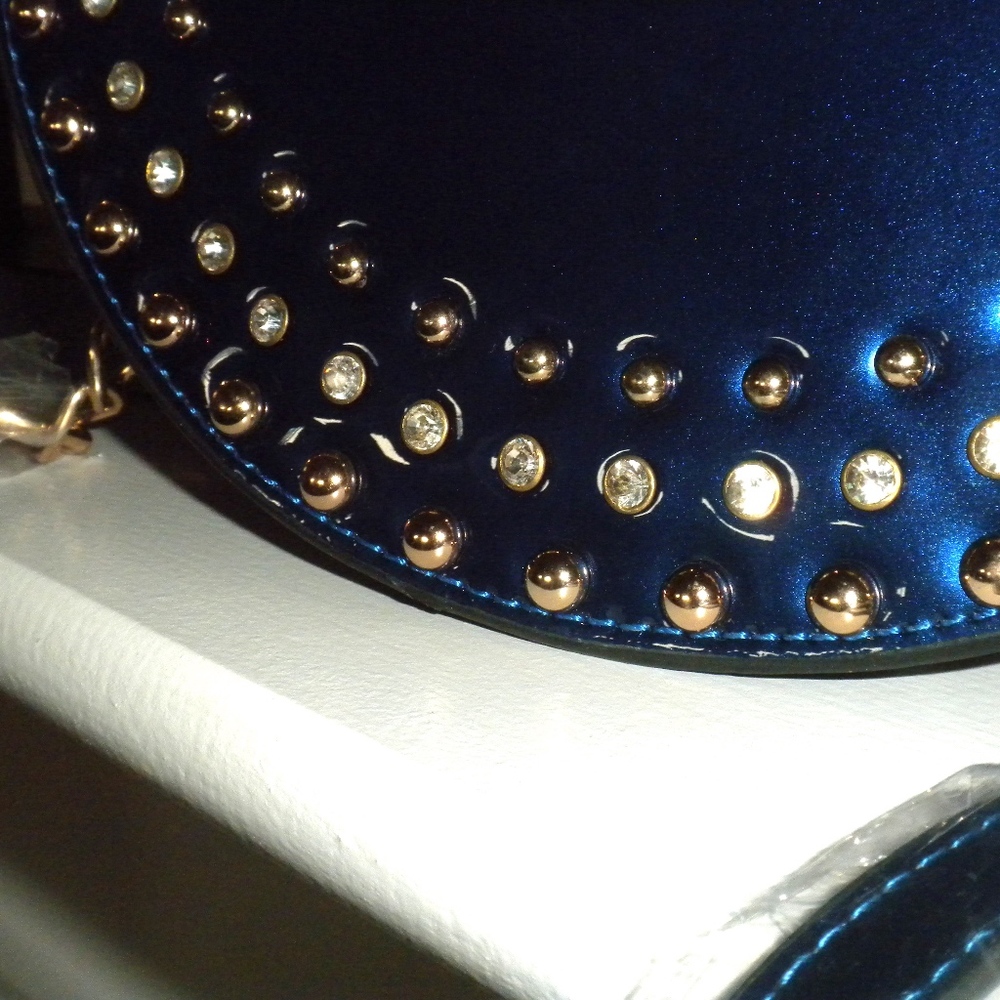 Pretty Cobalt Blue Shoulder Handbag - Picture 6 of 6